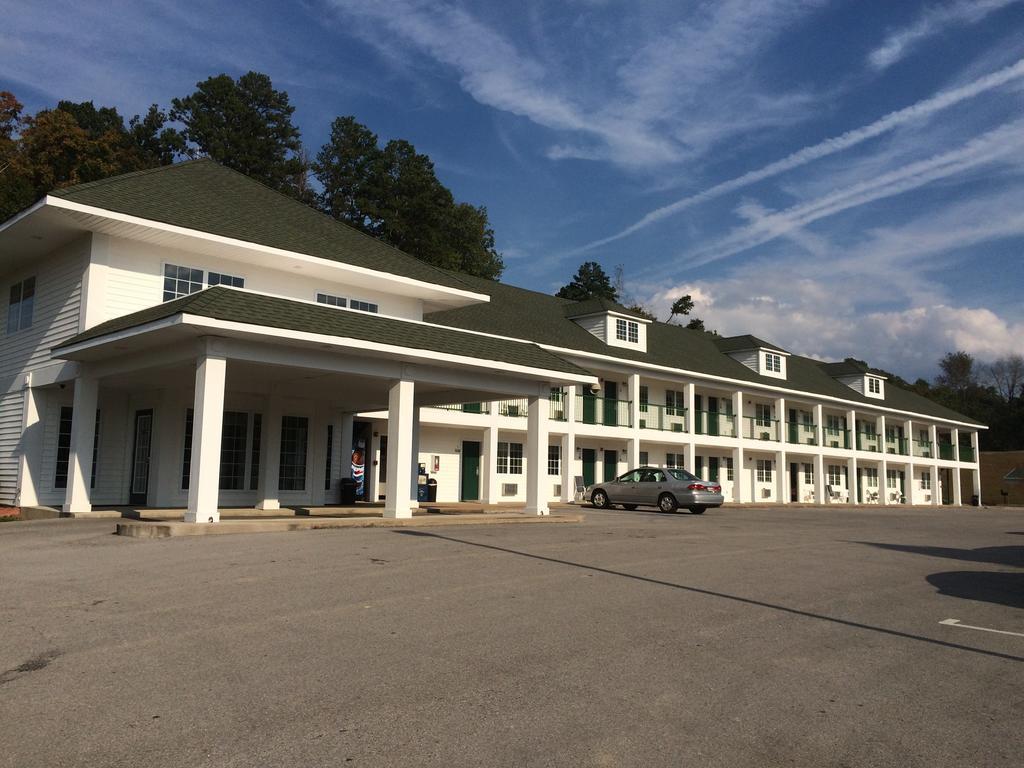 Hurricane Inn Waynesboro Экстерьер фото