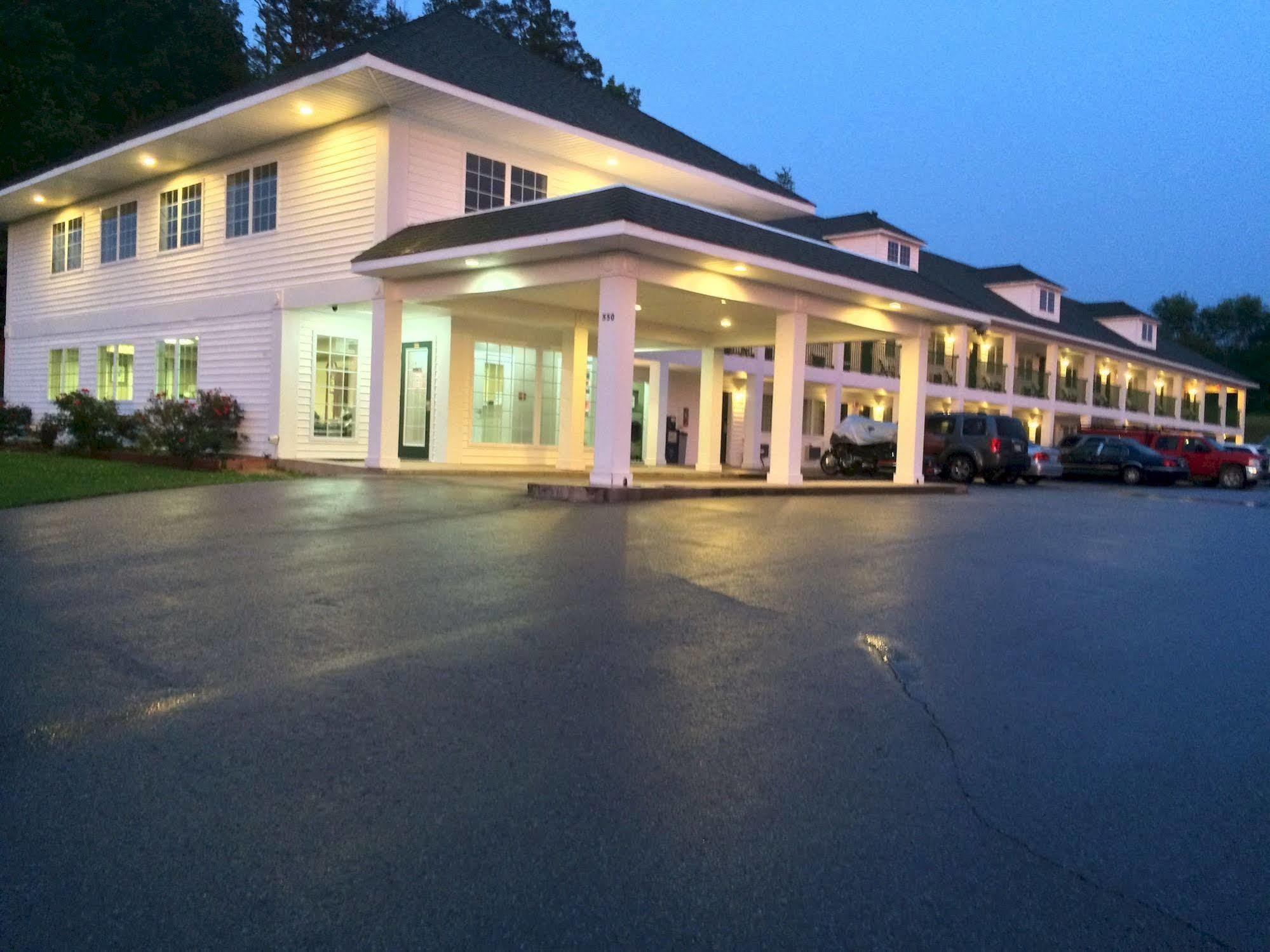 Hurricane Inn Waynesboro Экстерьер фото